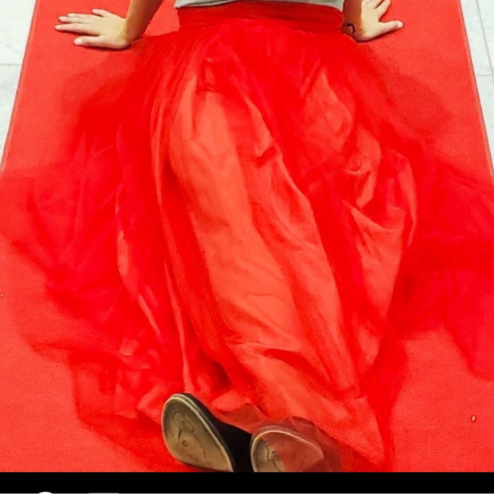 Red Women Tulle Maxi Skirt Skirt with Belt